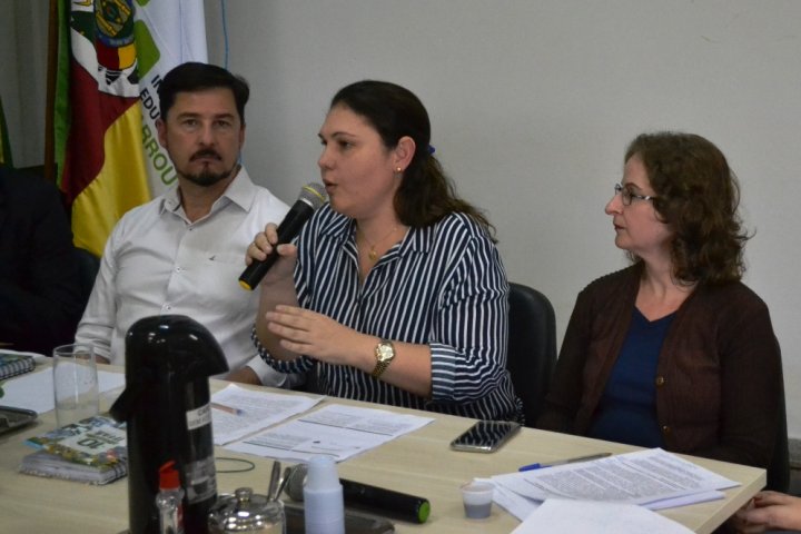 02052018 Mesa Violência Reitoria 3