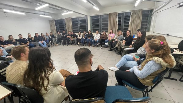 Oficina Expressão e Cristividade em Cena