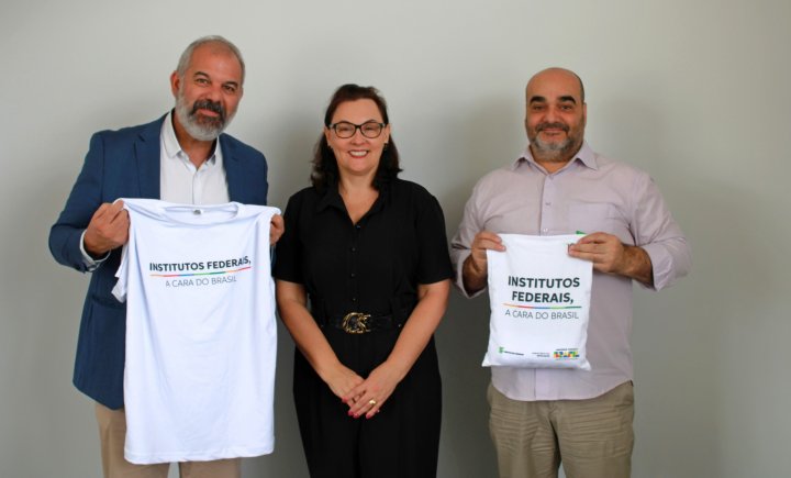 reuniãoreitoraviceprefeitoSM notícia16012024b