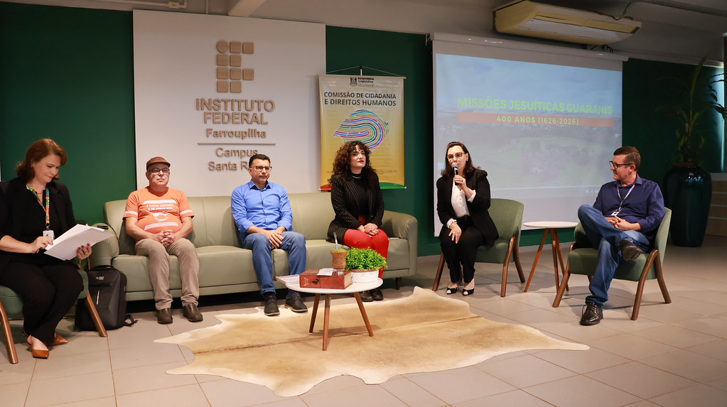 54925626281 b023eeefaa b