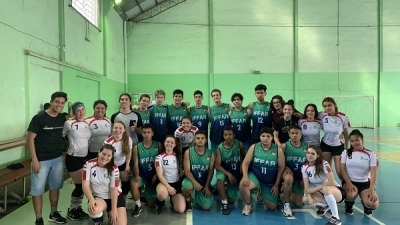 Time feminino de vôlei garante vaga na etapa local dos JERGS.