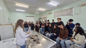 Estudantes do Campus Santiago visitam o Laboratório de Anatomia da URI – Campus Santiago Estudantes do Campus Santiago visitam o Laboratório de Anatomia da URI – Campus…